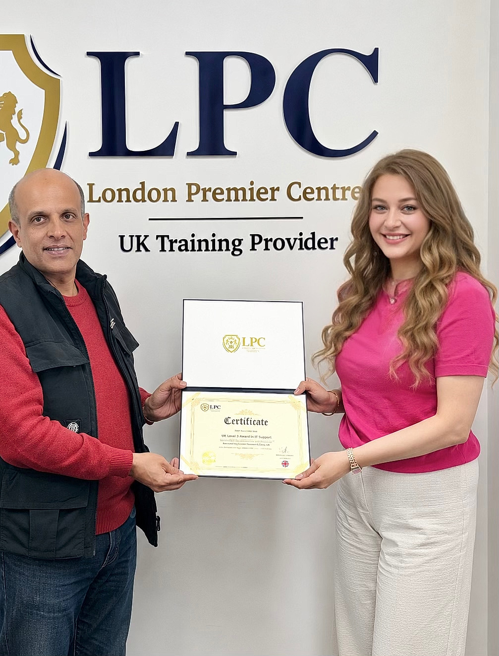 Dr Calik trained Energy Professionals from ARAMCO in the UK
